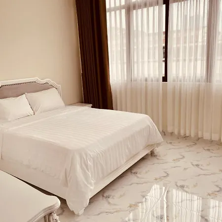 702 Apartment